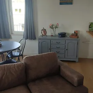https://one-bedroom-apartement-with-balcony-and-wifi-at-etterbeek.brusselshotelsbook.com